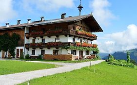 Embacher Marianne - Rotharlhof